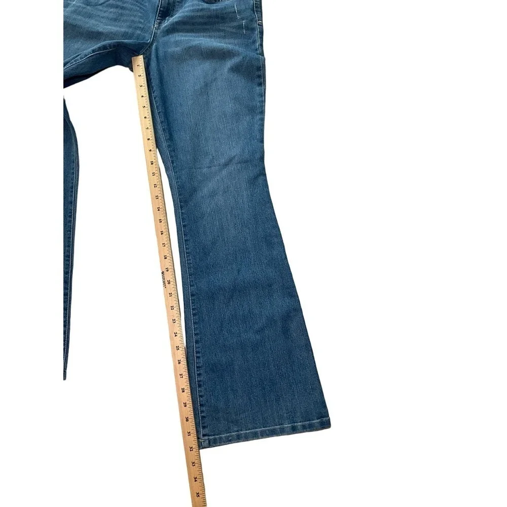 Style & Co Flare Leg Jeans Womens 8 Blue Denim Stretch 5-Pockets Classic Zip Fly
